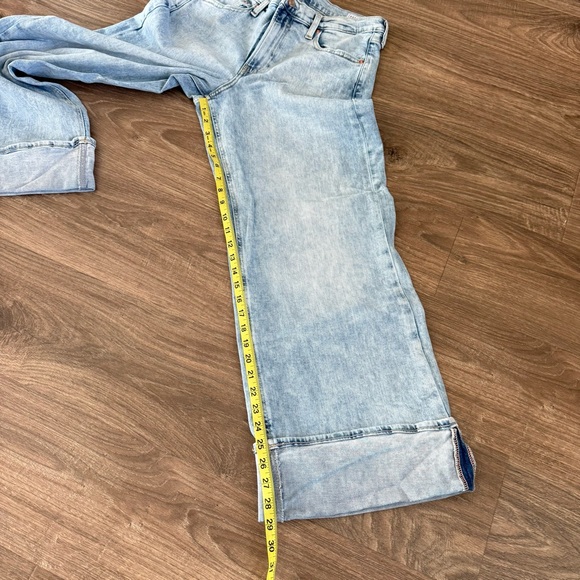 GAP High Rise Stride Cuffed Wide-Leg Jeans - 32 Regular - Picture 14 of 14